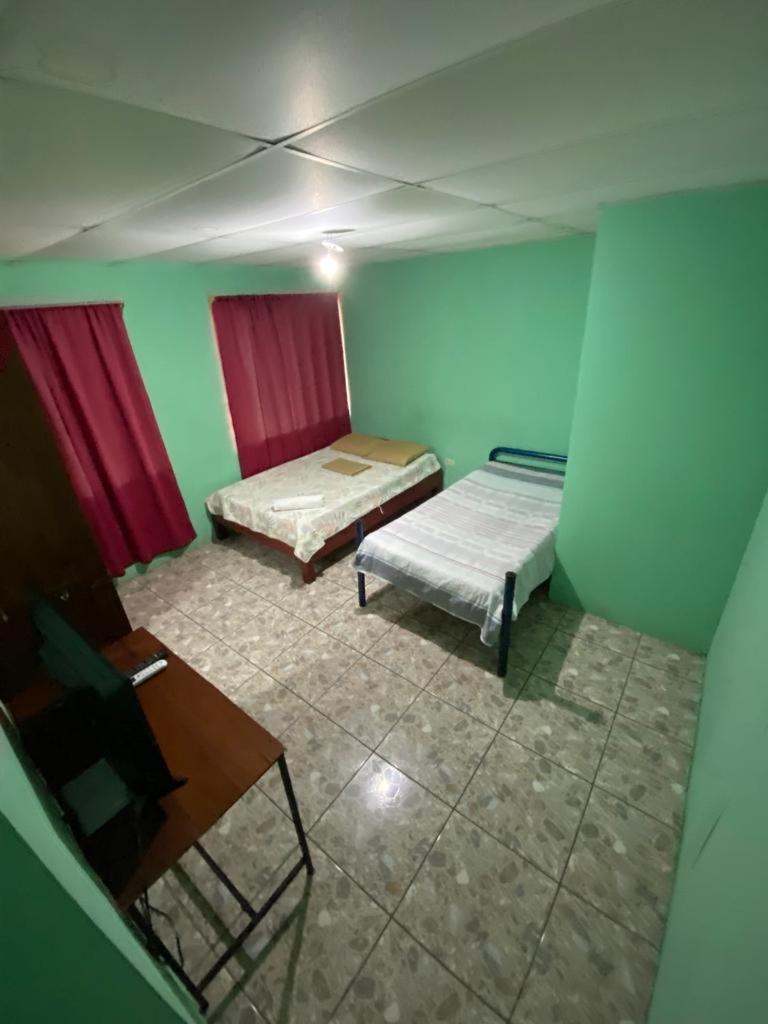 Hospedaje Catalinass Liberia Oda fotoğraf