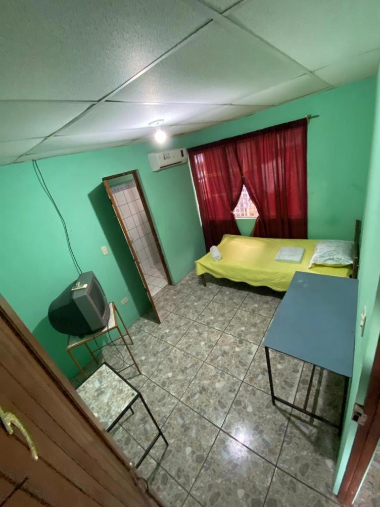 Hospedaje Catalinass Liberia Oda fotoğraf